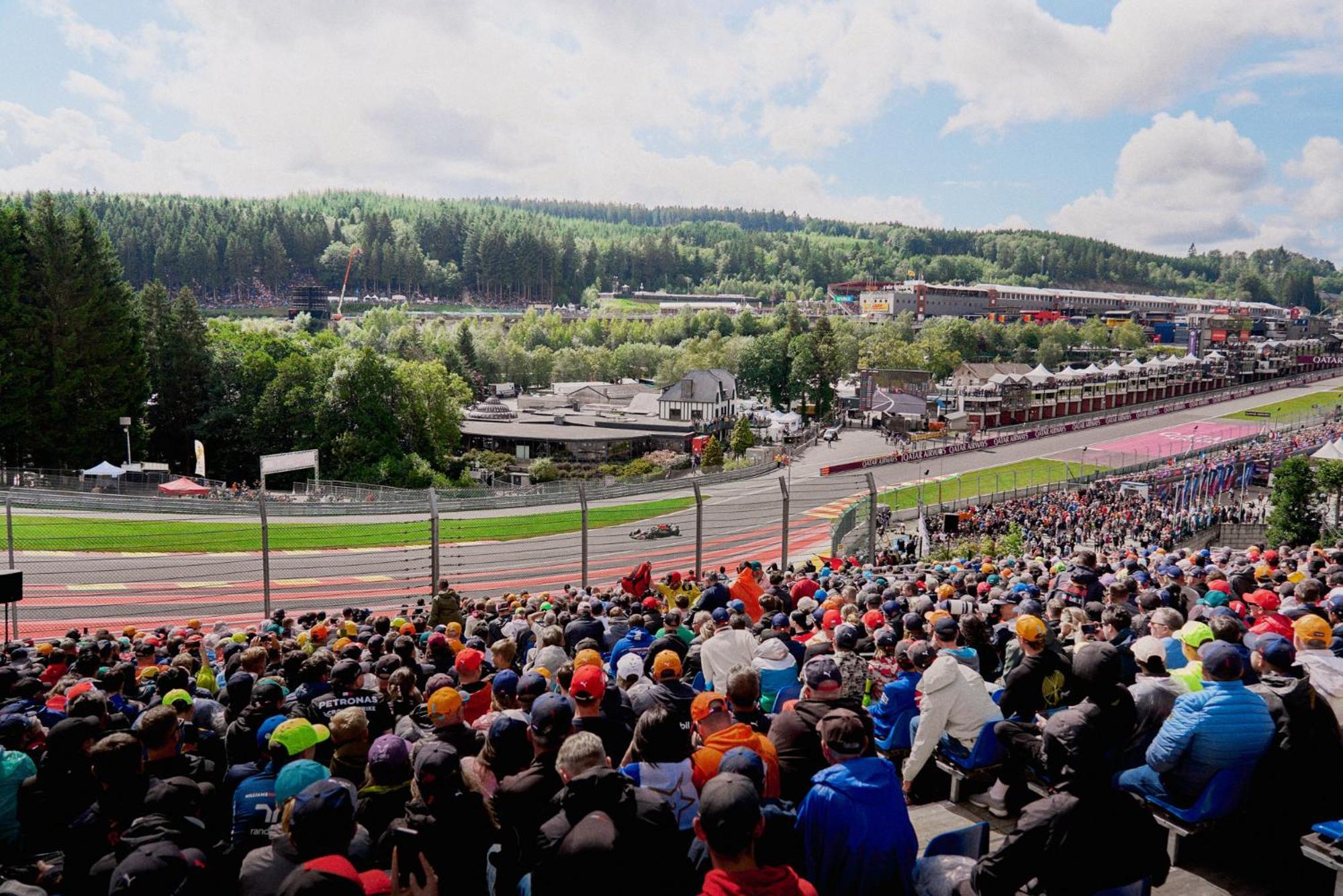 Grandprixcamp Closest To The Track Including Track View Stavelot Zewnętrze zdjęcie